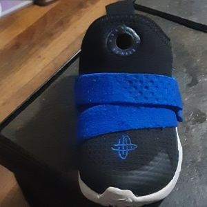 Nike Huraches Size 6